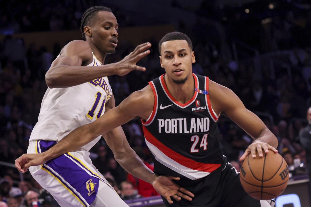 通过比勒菲 通过比勒菲