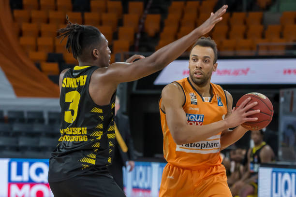 我可以帮你 我可以帮你